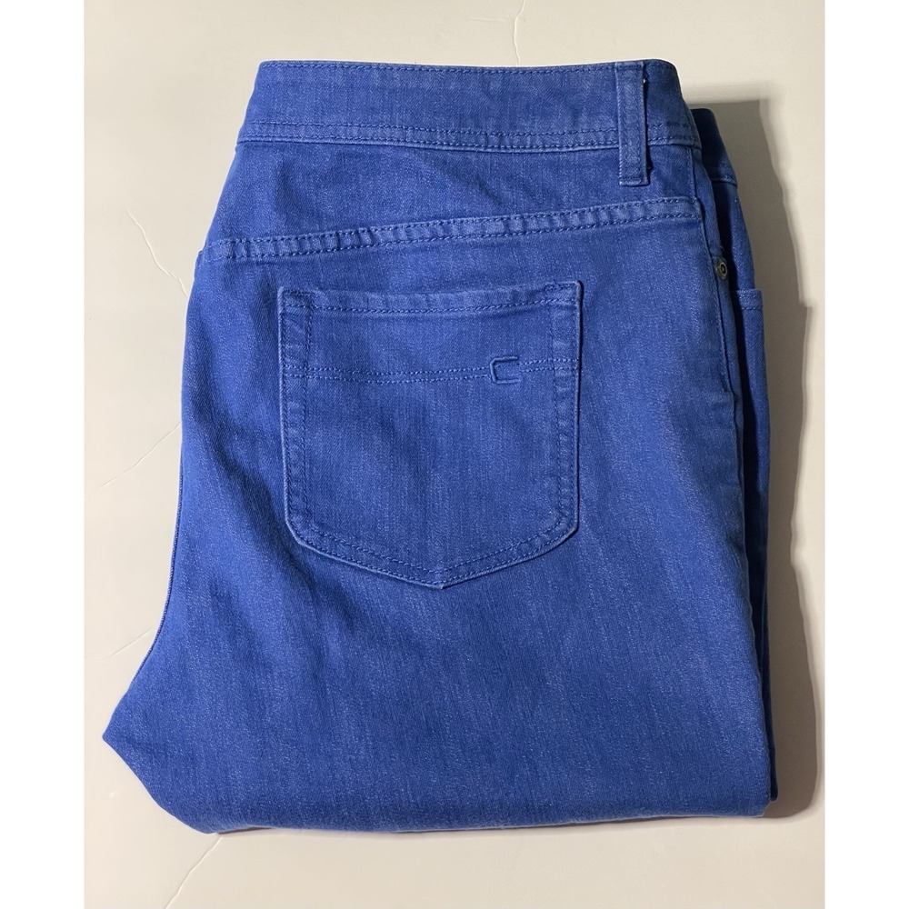 Chico's Blue Denim Cropped Jeans. Size 2(U.S. 12)